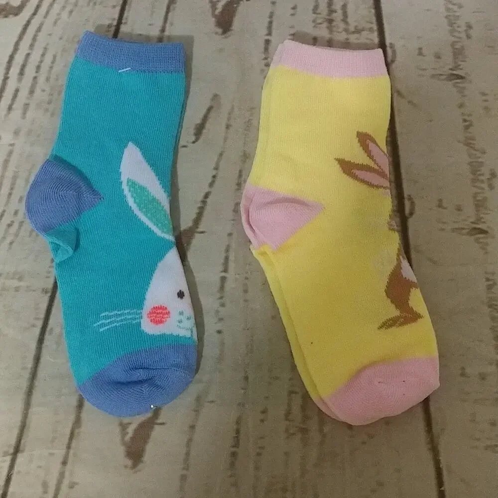 Spring Theme Bunny Print Kids' Socks - 2 Count Size 7-8.5